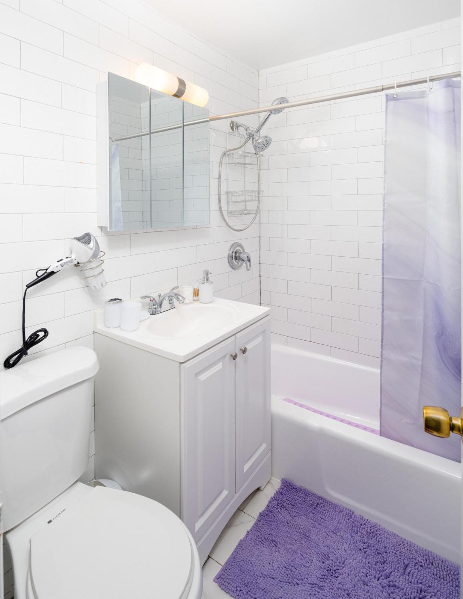 Purple Paradise Nomad 3bd Near Nyc Attractions Apartamento